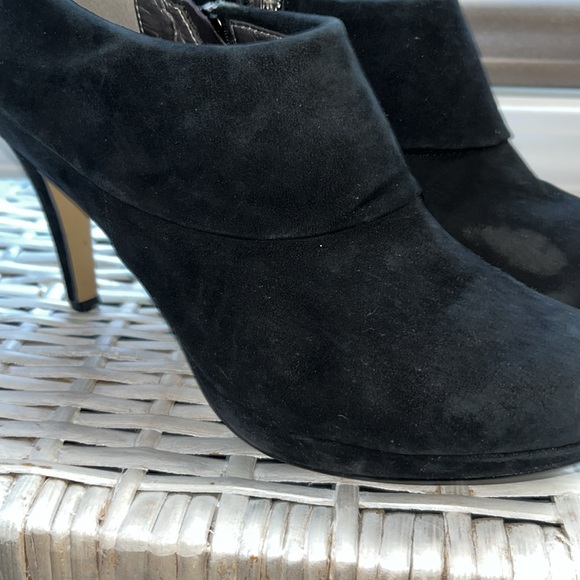 Adrienne Vittadini Heels Size 8.5 - Picture 6 of 10